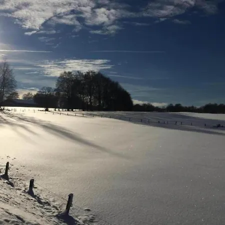 Lejlighed In Ardennes With Scenic Garden Amblève